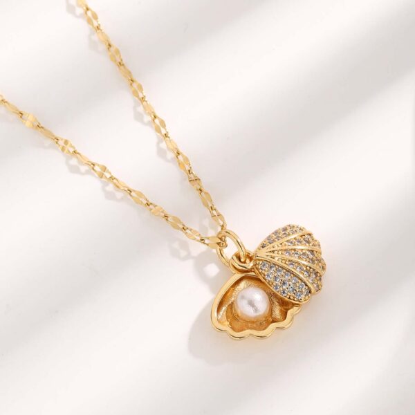 Butterfly Shell Necklace
