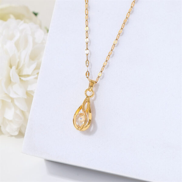 Droplets Zircon Necklace