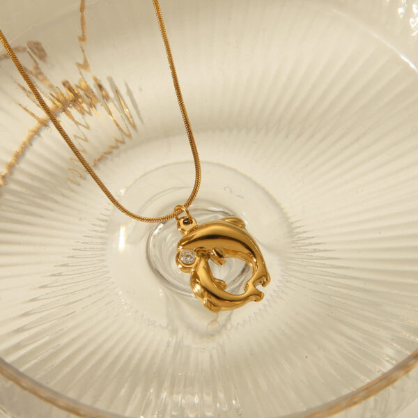 Dolphin Zircon Necklace